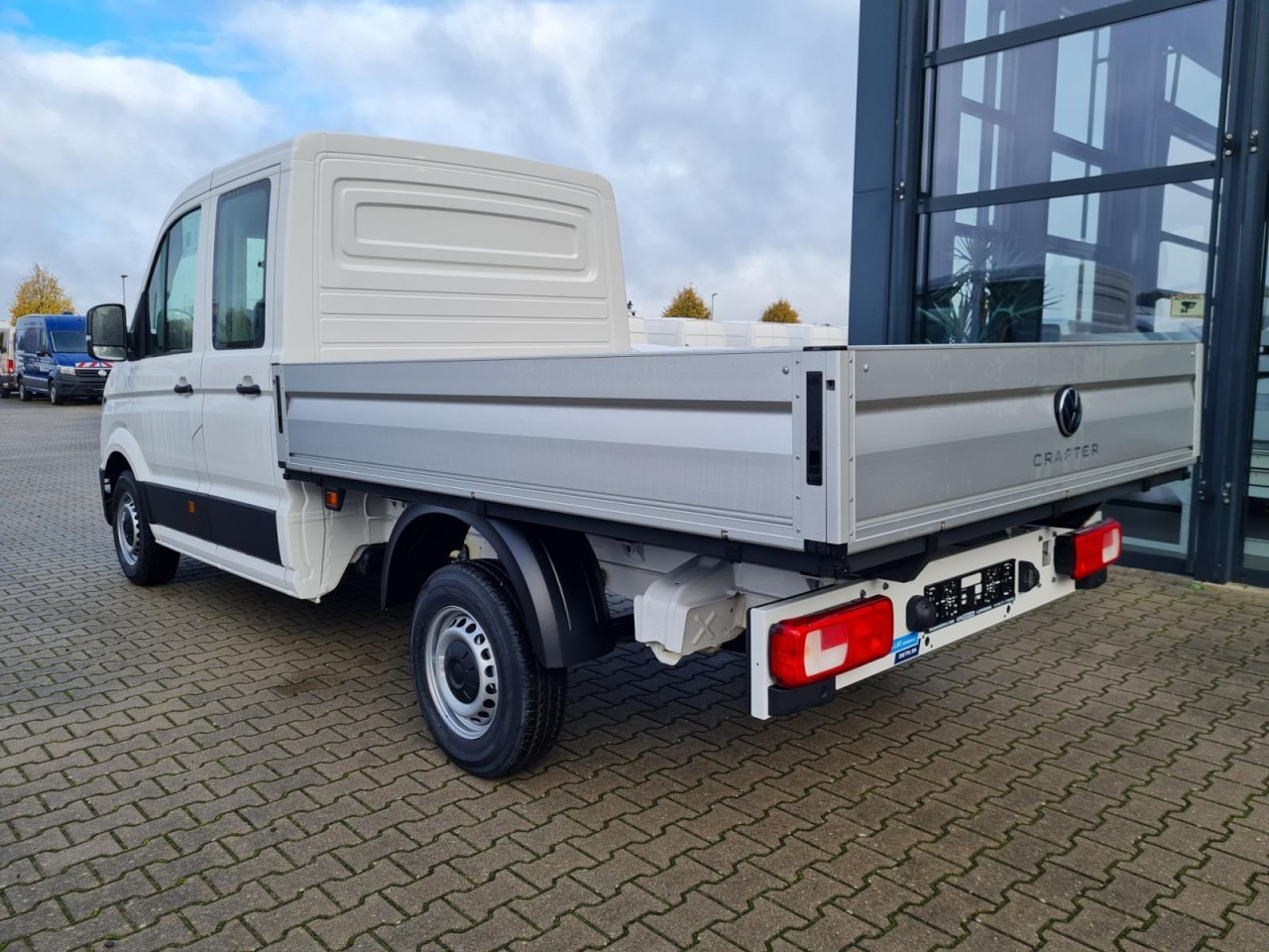 Utilitaire plateau, Utilitaire double cabine neuf Volkswagen Crafter 35 Doka TDI Pritsche MR KLIMA TEMPOMAT: photos 8 Utilitaire plateau, Utilitaire double cabine neuf Volkswagen Crafter 35 Doka TDI Pritsche MR KLIMA TEMPOMAT: photos 8