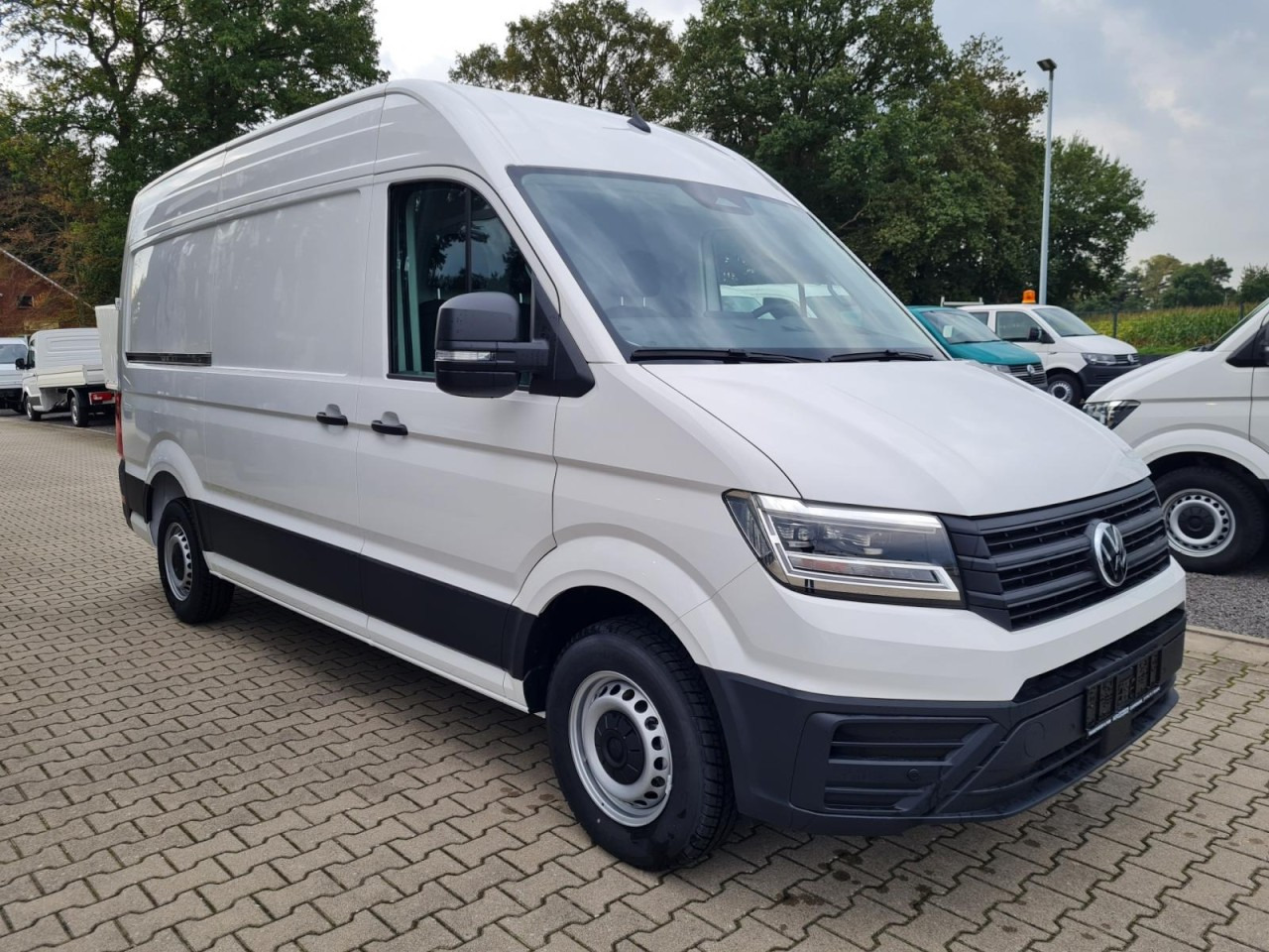 Volkswagen Crafter 35 Kasten TDI L3H3 LED TEMPOMAT AUTOMATIK - Fourgon utilitaire: photos 3 Volkswagen Crafter 35 Kasten TDI L3H3 LED TEMPOMAT AUTOMATIK - Fourgon utilitaire: photos 3
