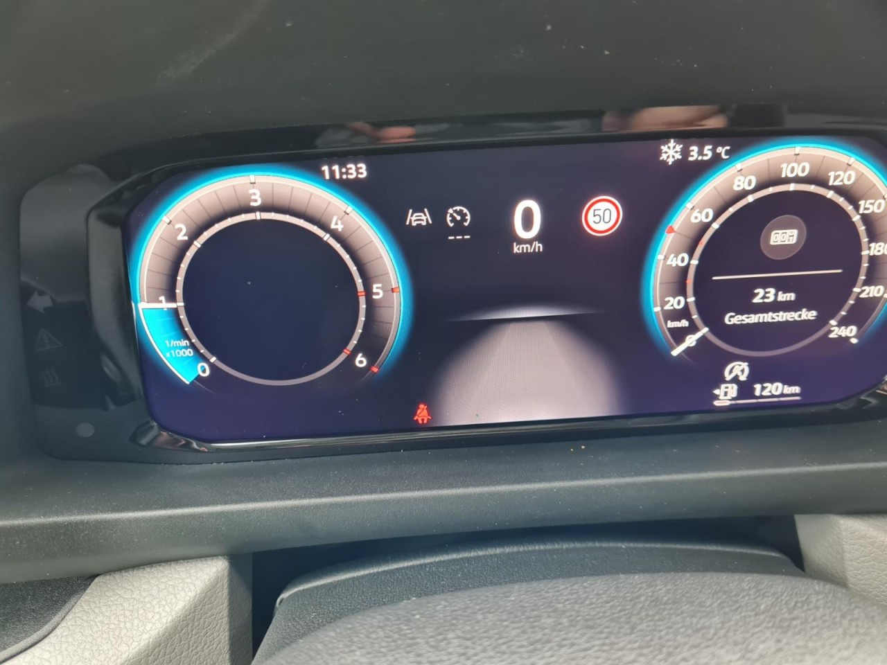 Fourgon utilitaire Volkswagen Crafter 35 Kasten TDI L4H3 AHK LED KAMERA TEMPOMAT: photos 11 Fourgon utilitaire Volkswagen Crafter 35 Kasten TDI L4H3 AHK LED KAMERA TEMPOMAT: photos 11