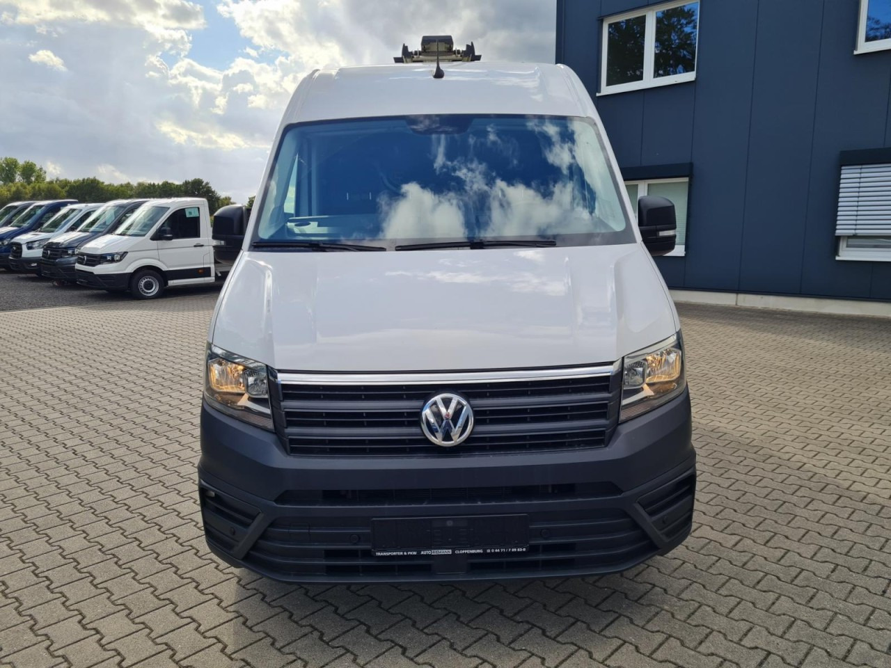 Volkswagen Crafter 35 Kasten TDI MR L3H3 NAVI TOUCH KAMERA - Fourgon utilitaire: photos 2 Volkswagen Crafter 35 Kasten TDI MR L3H3 NAVI TOUCH KAMERA - Fourgon utilitaire: photos 2