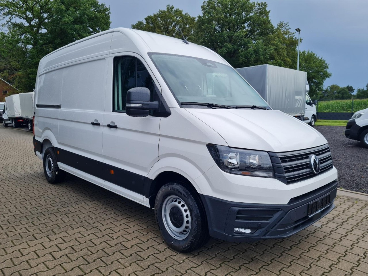 Volkswagen Crafter 35 Kasten TDI MR PDC WERKSTATTEINRICHTUNG - Fourgon utilitaire: photos 3 Volkswagen Crafter 35 Kasten TDI MR PDC WERKSTATTEINRICHTUNG - Fourgon utilitaire: photos 3