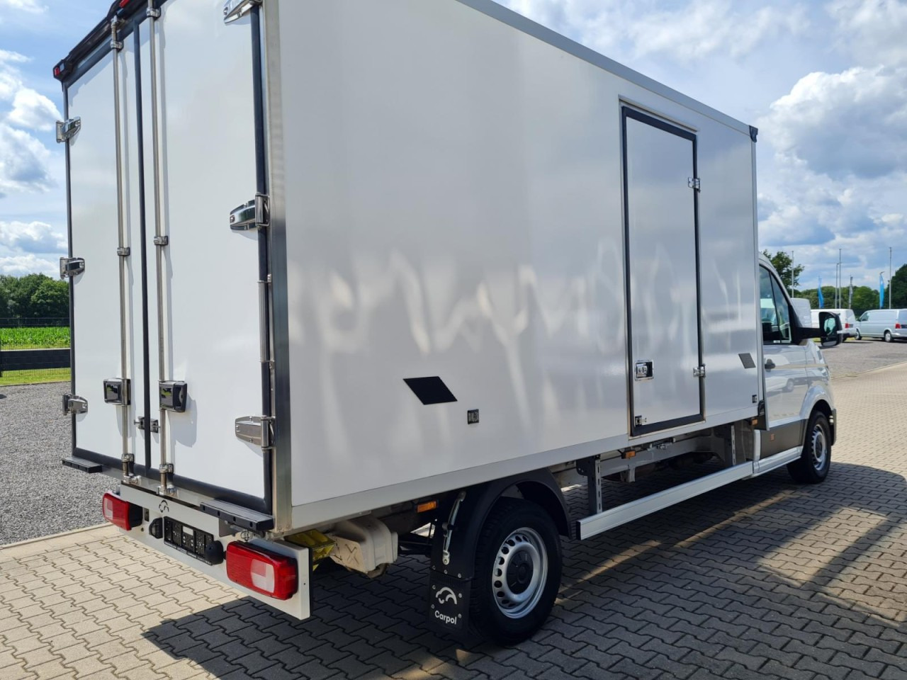 Volkswagen Crafter 35 Kühlkoffer Carrier Viento 300 NAVI/APP - Utilitaire frigorifique: photos 4 Volkswagen Crafter 35 Kühlkoffer Carrier Viento 300 NAVI/APP - Utilitaire frigorifique: photos 4