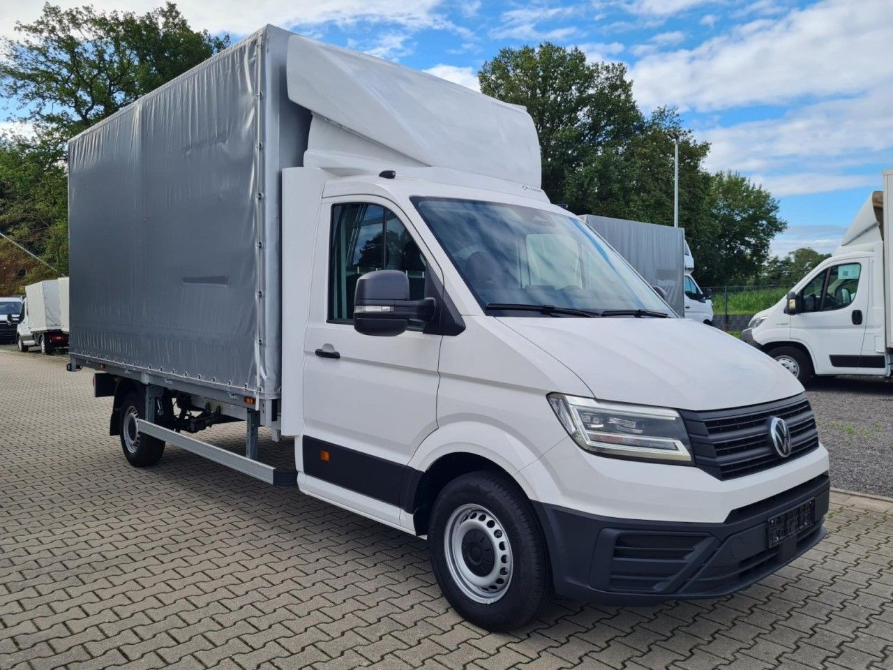 Volkswagen Crafter 35 TDI Pritsche Schiebe Plane ERGO LED T - Utilitaire rideaux coulissants (PLSC): photos 4 Volkswagen Crafter 35 TDI Pritsche Schiebe Plane ERGO LED T - Utilitaire rideaux coulissants (PLSC): photos 4