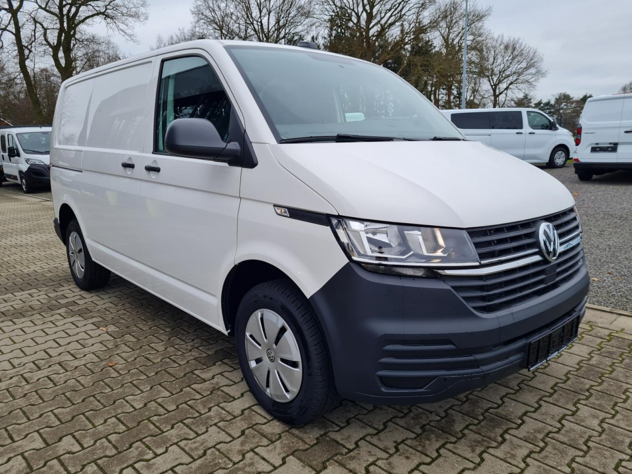 Volkswagen T6.1 Kasten KR Heckklappe KAMERA KLIMA ALLWETTER - Fourgonnette: photos 3 Volkswagen T6.1 Kasten KR Heckklappe KAMERA KLIMA ALLWETTER - Fourgonnette: photos 3