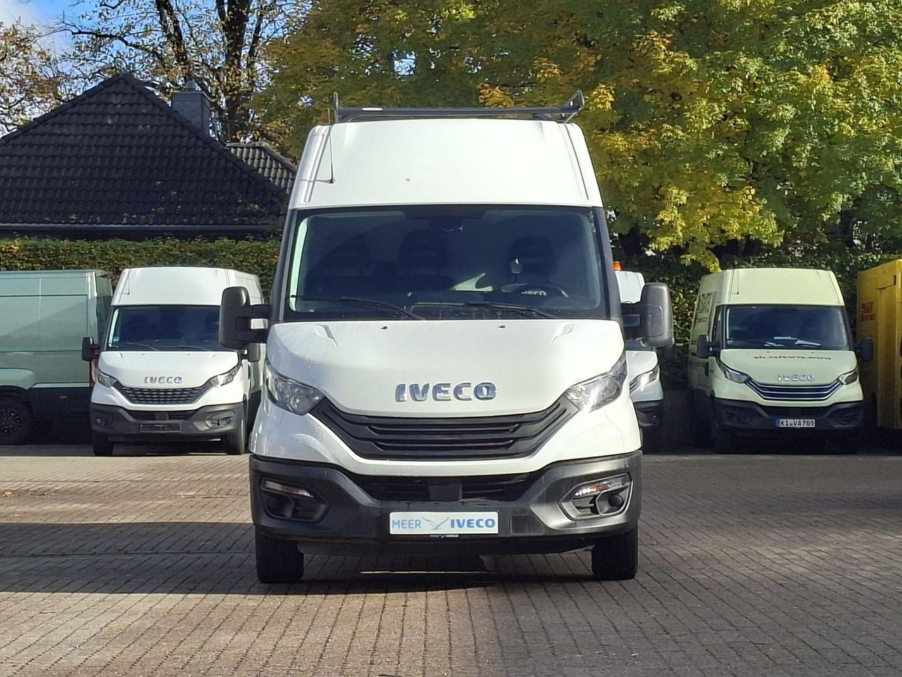 Fourgon utilitaire Iveco Daily 35S14EV Radio*Kamera*Regal*AHK*Dachgepäck: photos 12