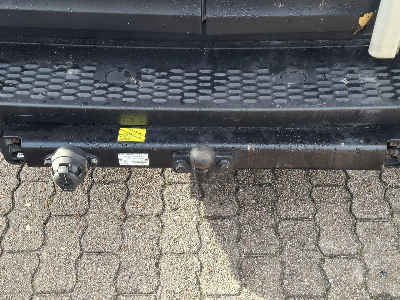 Fourgon utilitaire Iveco Daily 35S14EV Radio*Kamera*Regal*AHK*Dachgepäck: photos 6