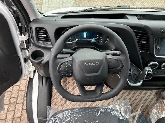 Iveco Daily 35S16A8V 4100 Automatik en leasing occasion Iveco Daily 35S16A8V 4100 Automatik: photos 10
