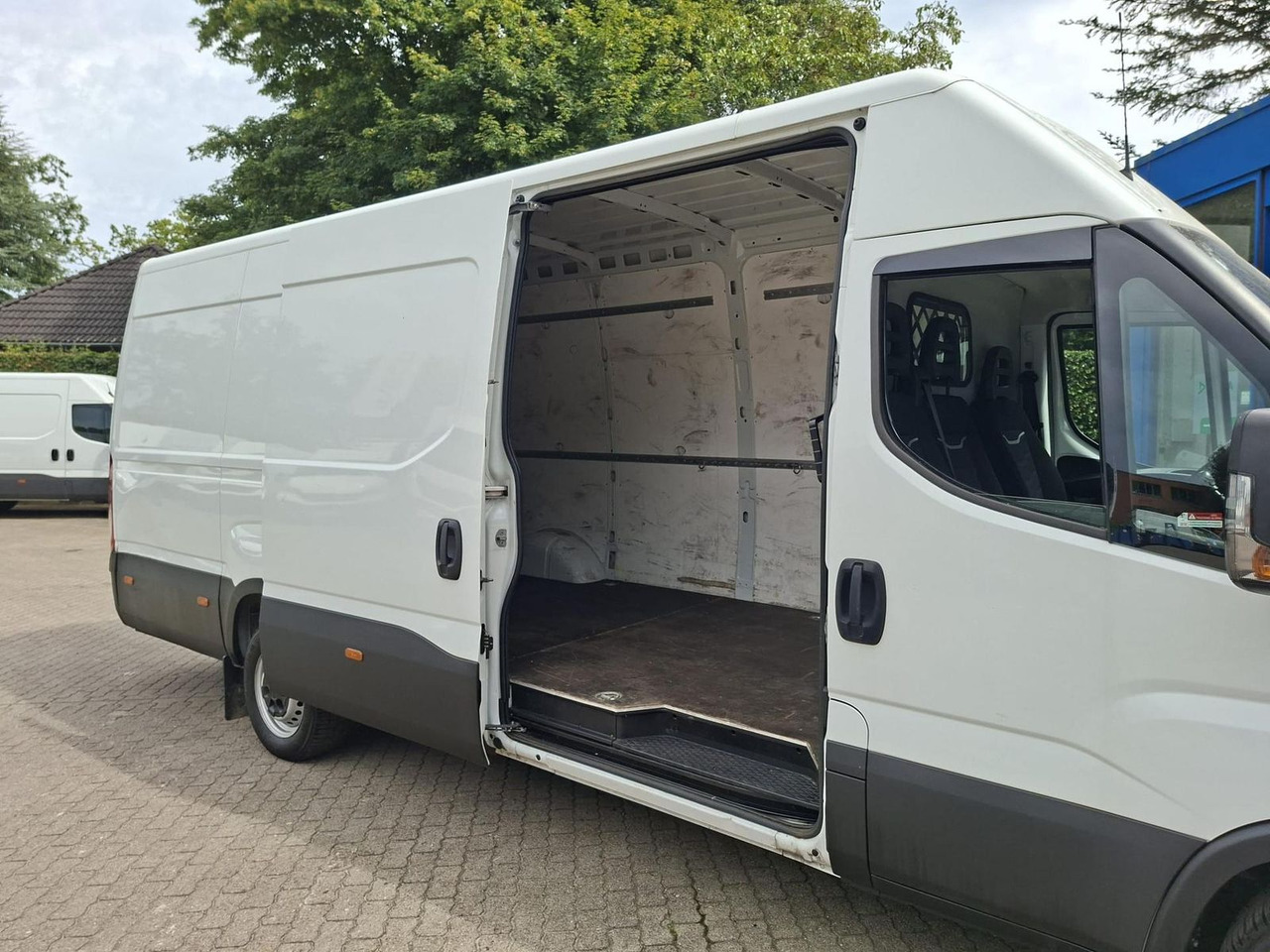 Fourgon utilitaire Iveco Daily 35S16V Klima 4100 115 kW (156 PS), Auto...: photos 8
