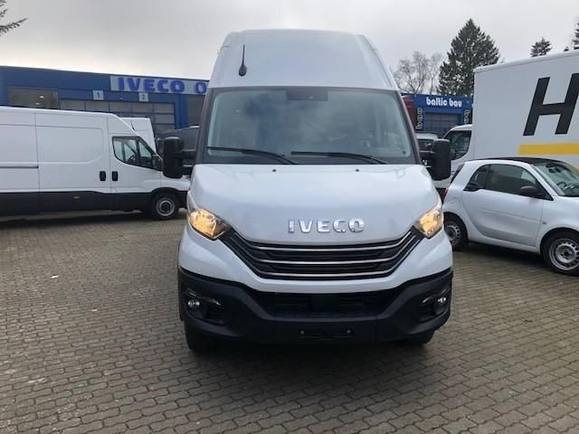 Iveco Daily 70C18HA8V 4100 L mm H3 AHK 132 kW (179 ... - Fourgon utilitaire: photos 2 Iveco Daily 70C18HA8V 4100 L mm H3 AHK 132 kW (179 ... - Fourgon utilitaire: photos 2