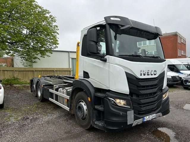 Iveco X-WAY AD280X46Y/PS ON Palfinger PH T20 SLD5 3... - Camion ampliroll: photos 1 Iveco X-WAY AD280X46Y/PS ON Palfinger PH T20 SLD5 3... - Camion ampliroll: photos 1