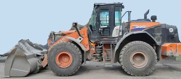Hitachi ZW220-6 – wheel loader / Radlader - Chargeuse: photos 1 Hitachi ZW220-6 – wheel loader / Radlader - Chargeuse: photos 1