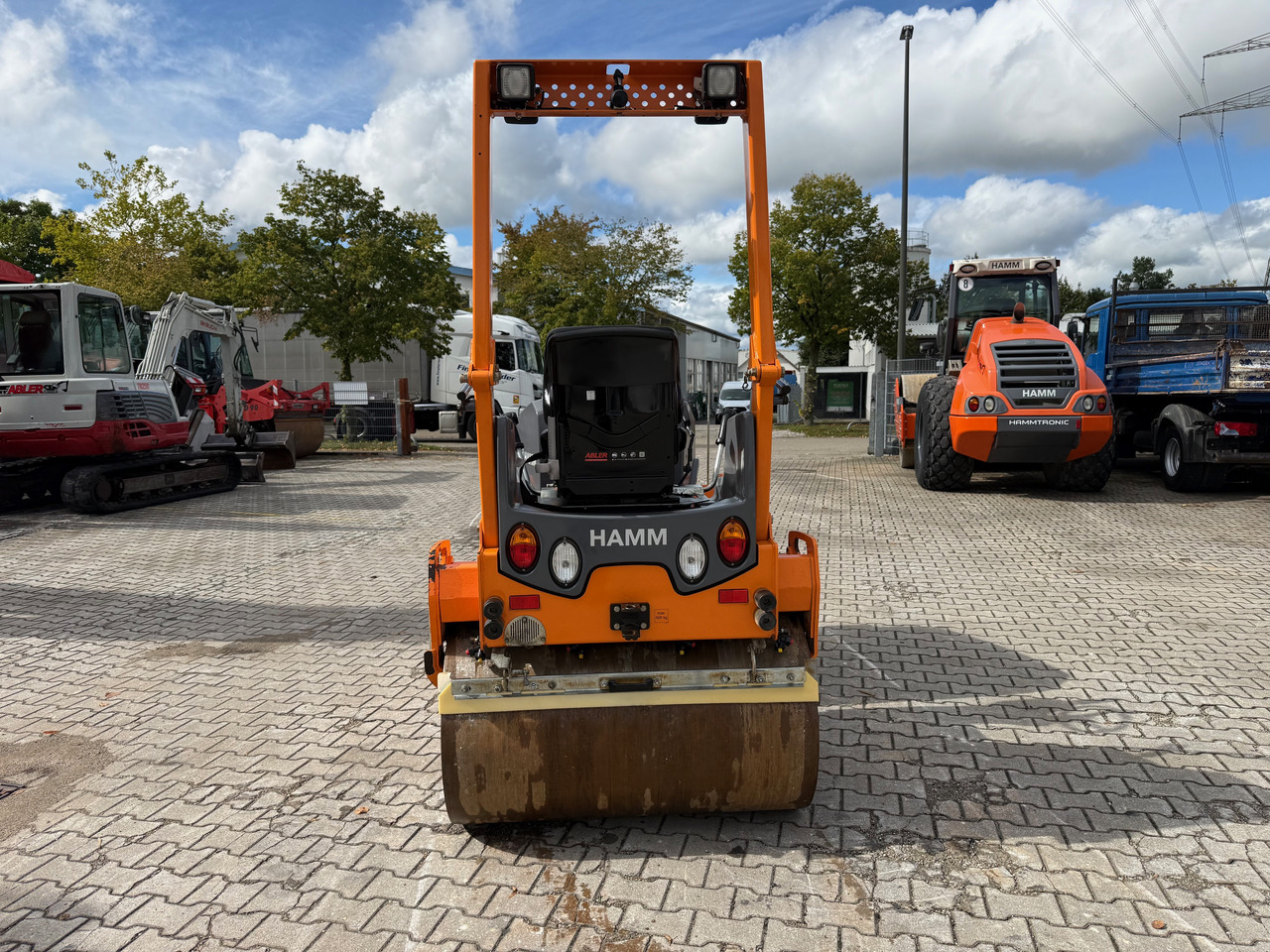 HAMM HD12i VO VIO Tandemwalze mit Oszillation - Rouleau compresseur: photos 5 HAMM HD12i VO VIO Tandemwalze mit Oszillation - Rouleau compresseur: photos 5