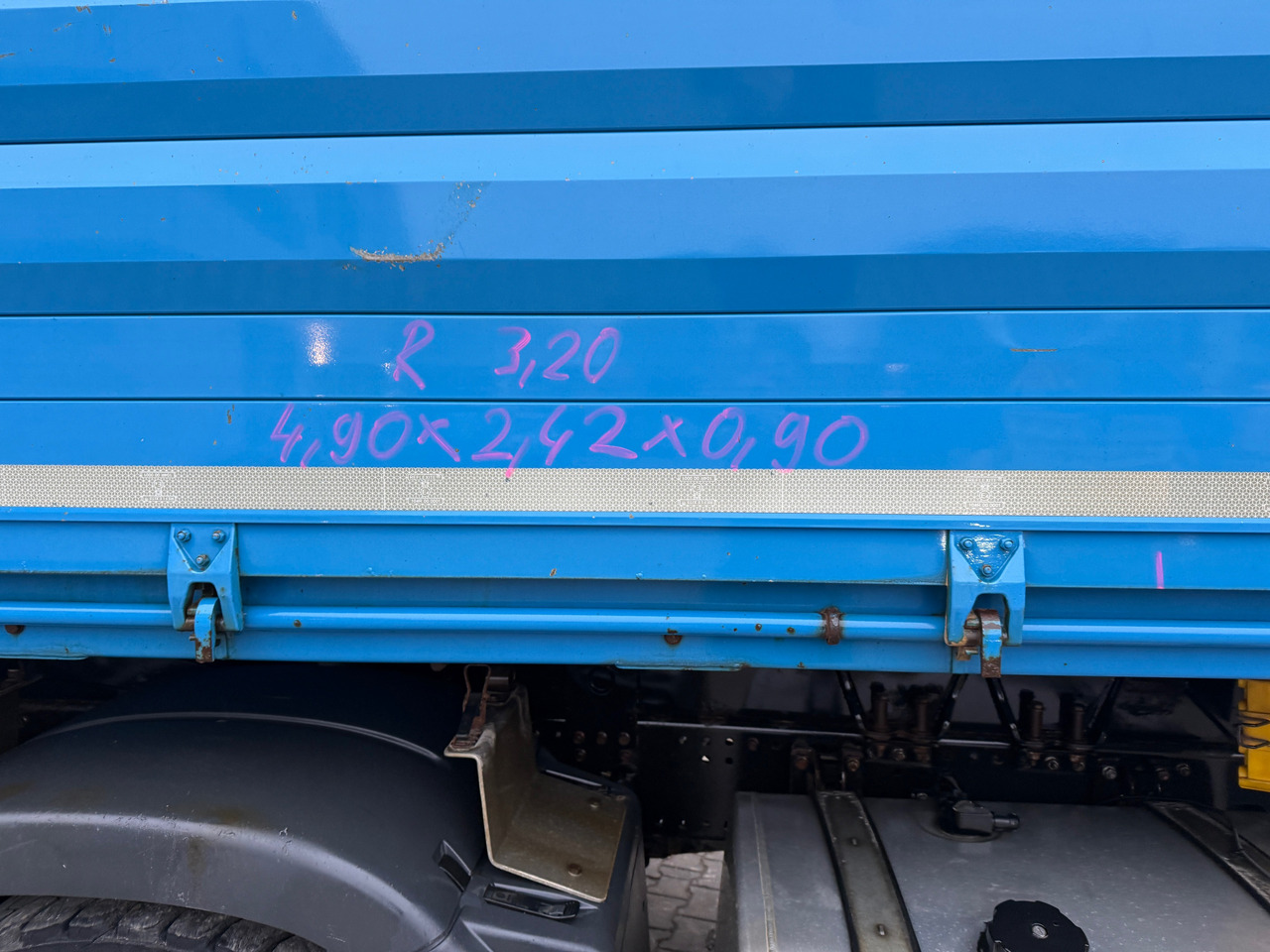 Camion benne MAN TGS 26.480 3-Seiten-Kipper Retarder Klima: photos 15 Camion benne MAN TGS 26.480 3-Seiten-Kipper Retarder Klima: photos 15