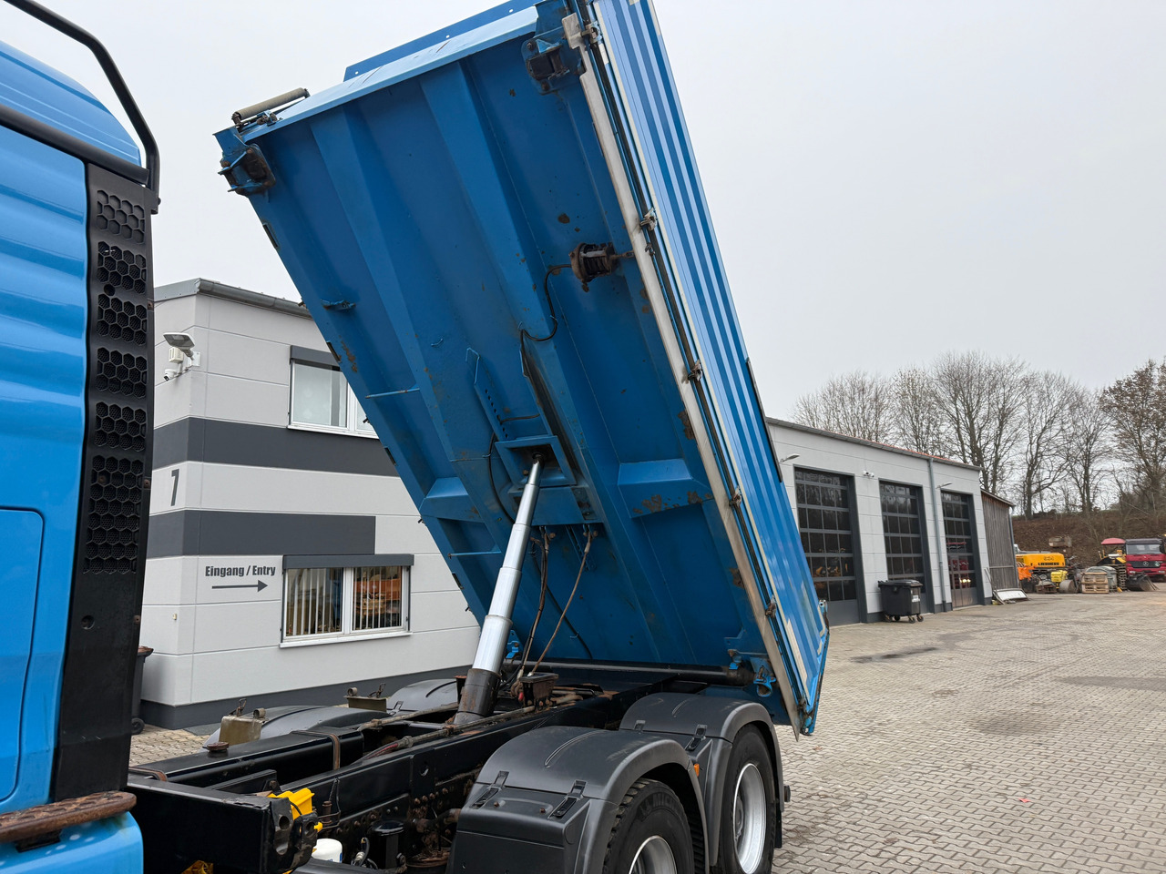 Camion benne MAN TGS 26.480 3-Seiten-Kipper Retarder Klima: photos 8 Camion benne MAN TGS 26.480 3-Seiten-Kipper Retarder Klima: photos 8