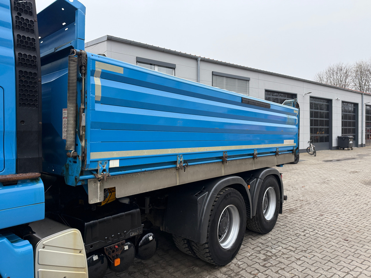 Camion benne MAN TGS 26.480 3-Seiten-Kipper Retarder Klima: photos 16 Camion benne MAN TGS 26.480 3-Seiten-Kipper Retarder Klima: photos 16