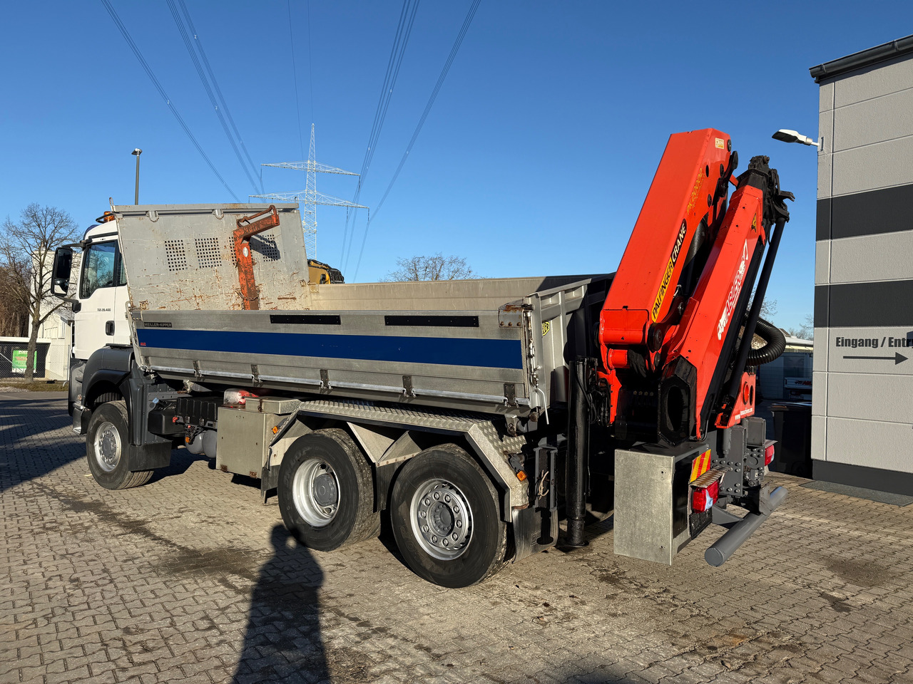 MAN TGS 28.400 Kipper Kran Palfinger PK 20002 Funk - Camion benne, Camion grue: photos 3 MAN TGS 28.400 Kipper Kran Palfinger PK 20002 Funk - Camion benne, Camion grue: photos 3