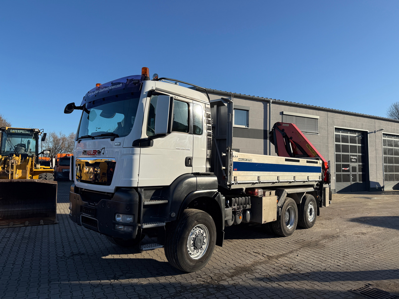 MAN TGS 28.400 Kipper Kran Palfinger PK 20002 Funk - Camion benne, Camion grue: photos 4 MAN TGS 28.400 Kipper Kran Palfinger PK 20002 Funk - Camion benne, Camion grue: photos 4