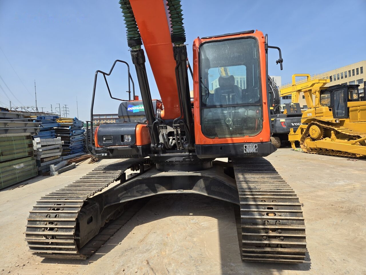 Pelle sur chenille Doosan DX225: photos 8