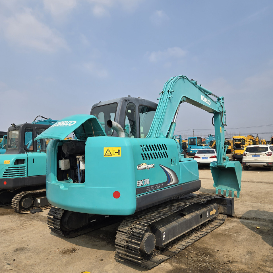 Mini pelle KOBELCO SK75: photos 8