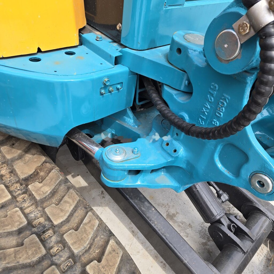 Kubota U25 with swing boom - Mini pelle: photos 4 Kubota U25 with swing boom - Mini pelle: photos 4