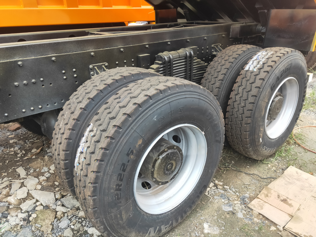 Shacman F3000 6*4 Dump truck - Camion benne: photos 5 Shacman F3000 6*4 Dump truck - Camion benne: photos 5