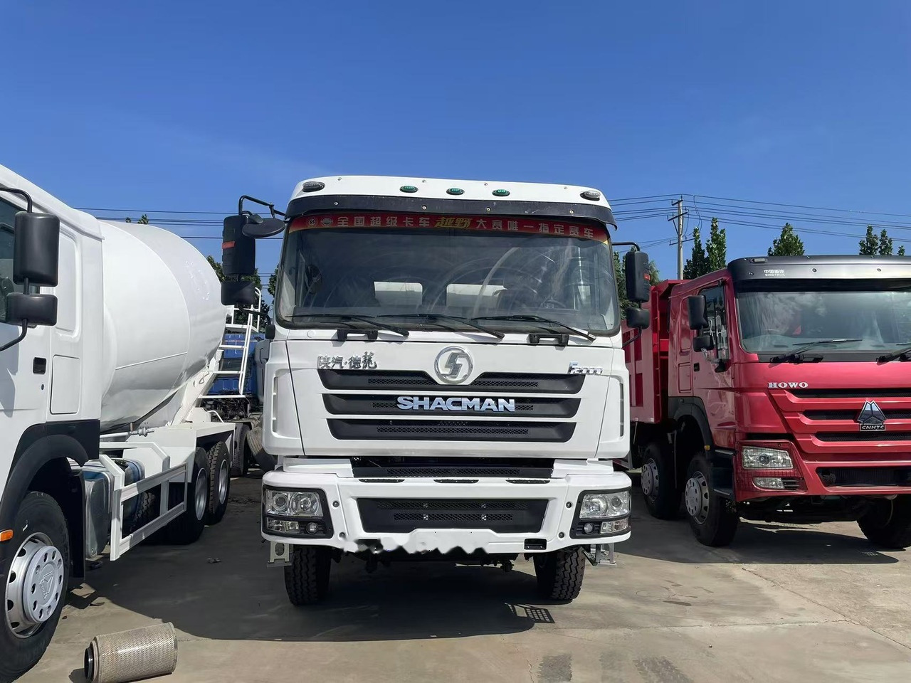 Shacman F3000 Concrete mixer truck - Camion malaxeur: photos 5 Shacman F3000 Concrete mixer truck - Camion malaxeur: photos 5