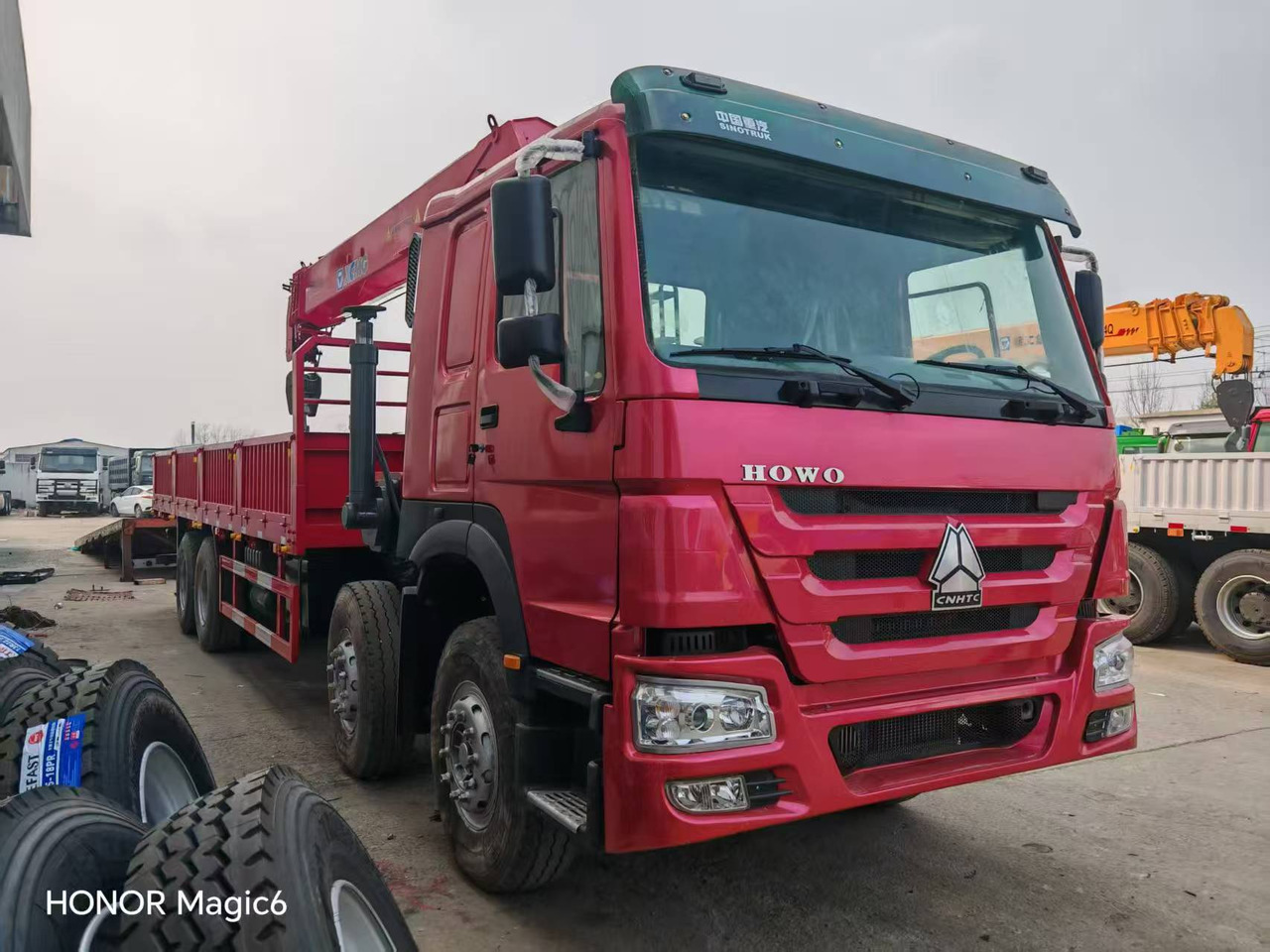 Grue mobile Sinotruk HOWO 8*4 Mobile crane: photos 9
