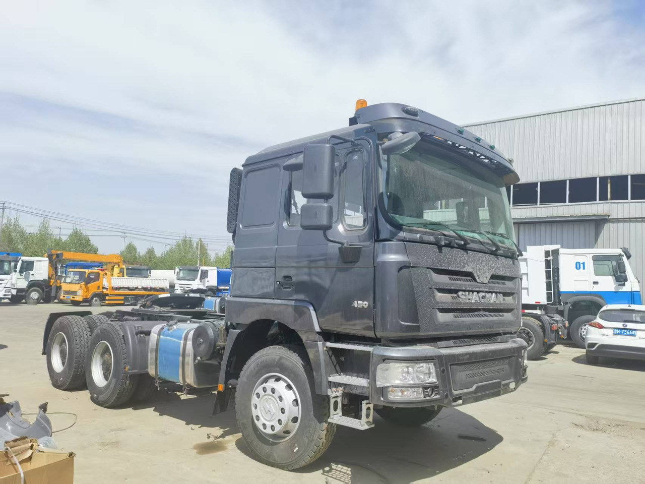 Shacman 430 - Tracteur routier: photos 4 Shacman 430 - Tracteur routier: photos 4