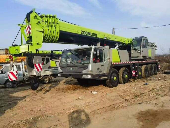 Zoomlion ZTC 1000V - Grue mobile: photos 1 Zoomlion ZTC 1000V - Grue mobile: photos 1