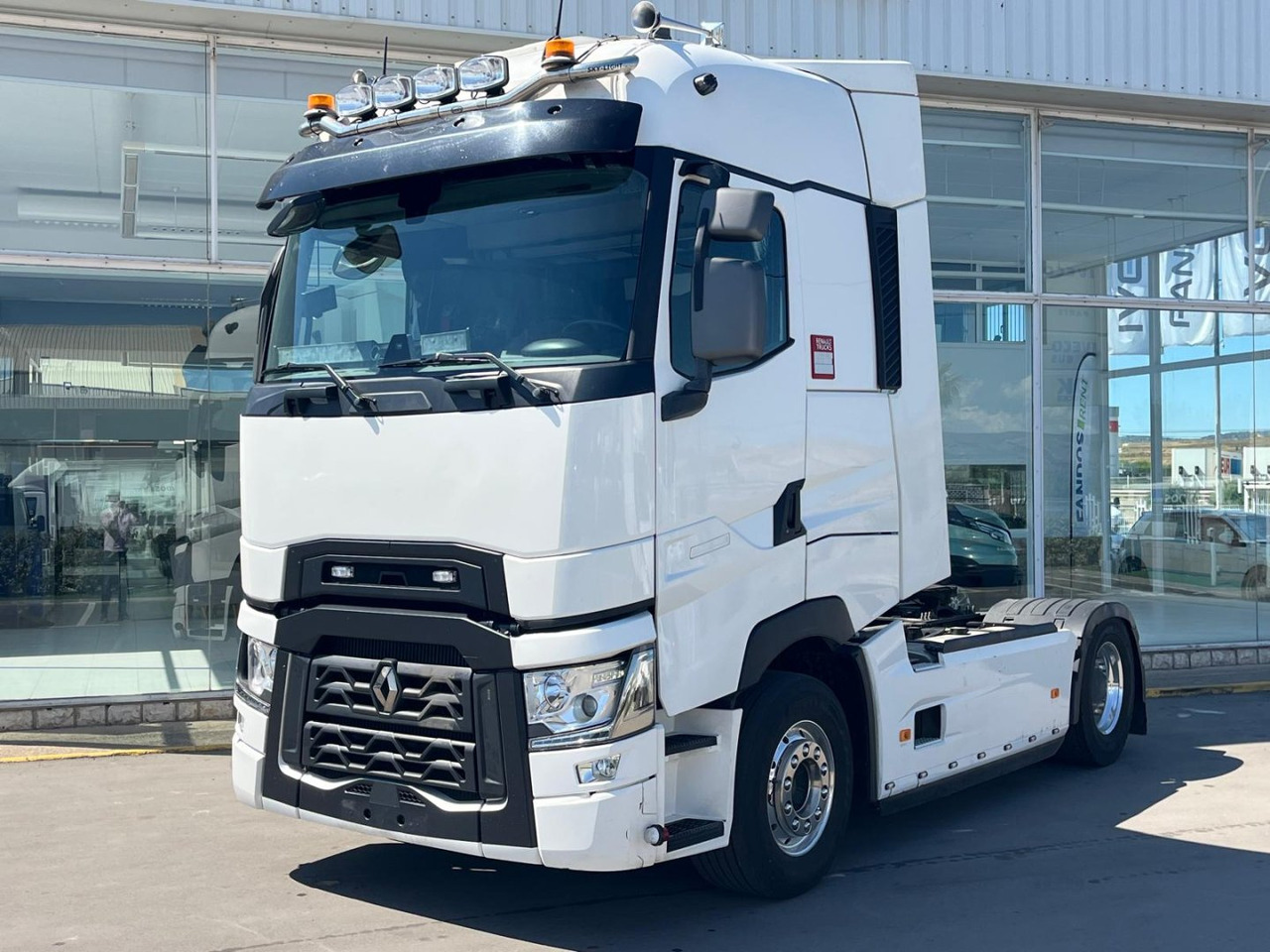 Cabeza Tractora Renault T520 AUTOMATICA INTARDER FULL - Tracteur routier: photos 1 Cabeza Tractora Renault T520 AUTOMATICA INTARDER FULL - Tracteur routier: photos 1