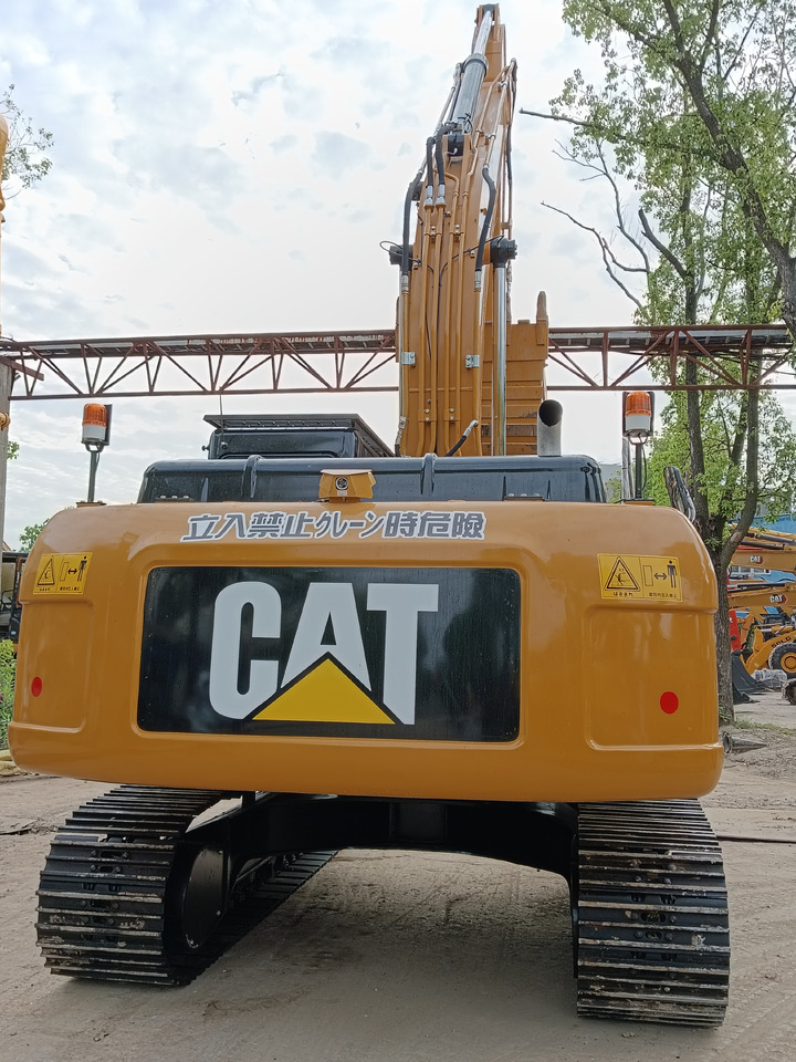 CAT 324 DL 324D2L - Pelle sur chenille: photos 2 CAT 324 DL 324D2L - Pelle sur chenille: photos 2