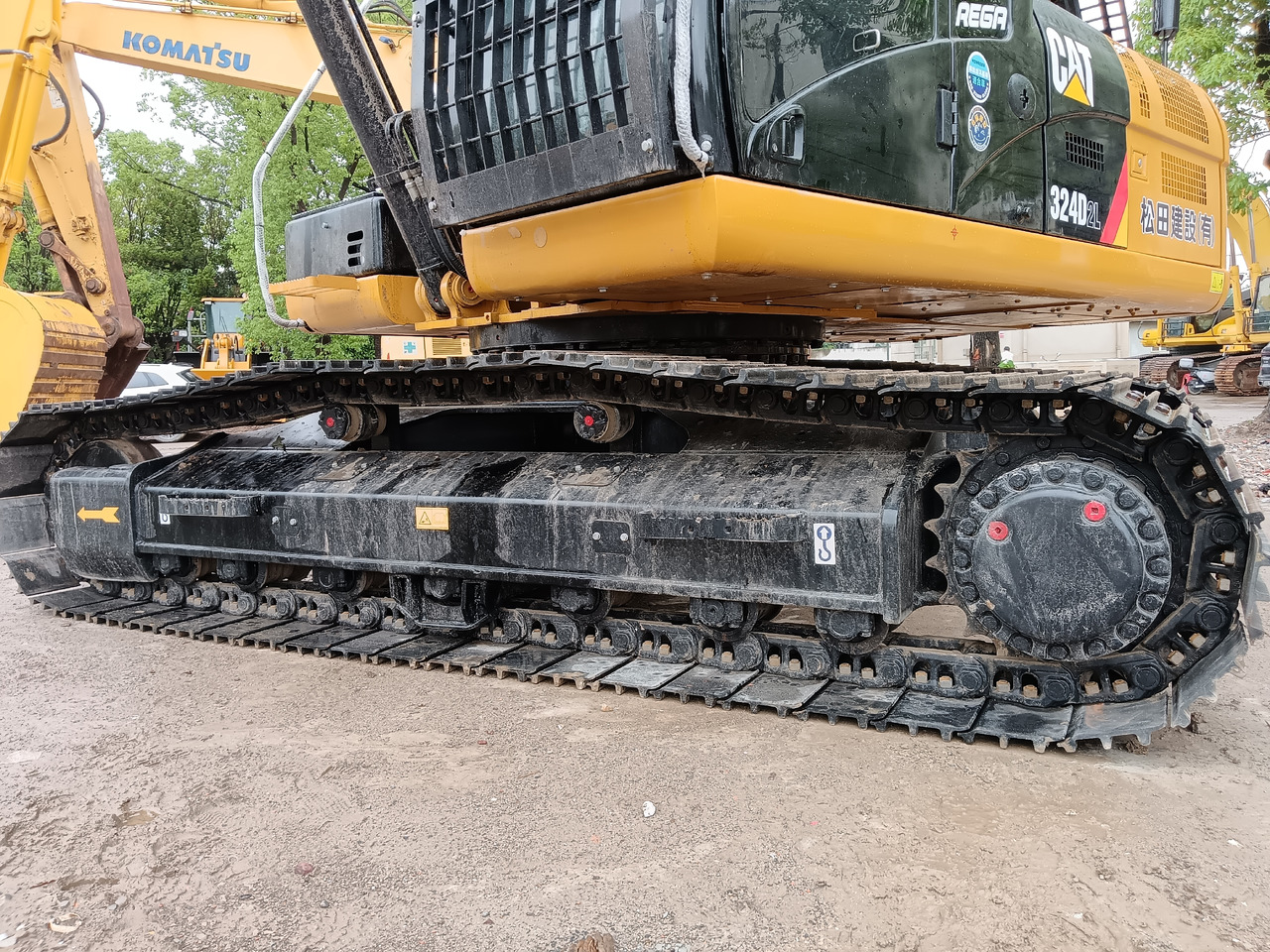 CAT 324D2L 324D 330D2L - Pelle sur chenille: photos 5 CAT 324D2L 324D 330D2L - Pelle sur chenille: photos 5
