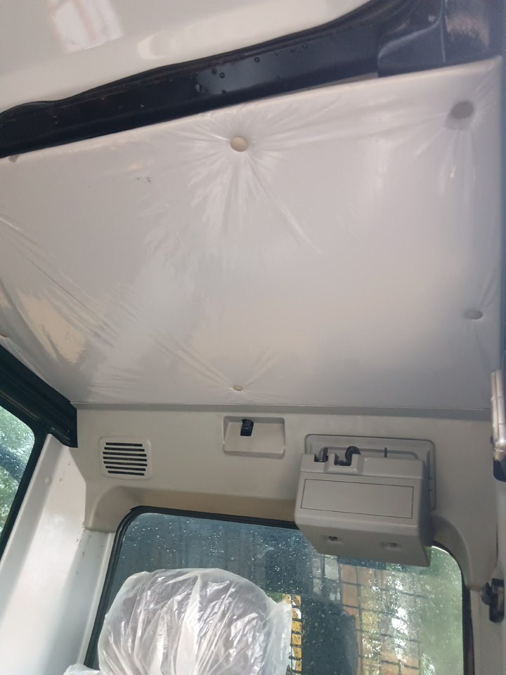 CAT 324D2L 324D 330D2L - Pelle sur chenille: photos 2 CAT 324D2L 324D 330D2L - Pelle sur chenille: photos 2