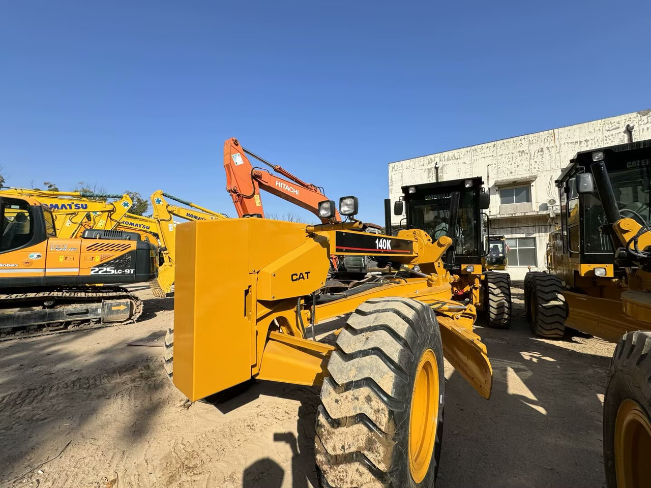 CATERPILLAR 140K 140G 140H - Niveleuse: photos 5 CATERPILLAR 140K 140G 140H - Niveleuse: photos 5