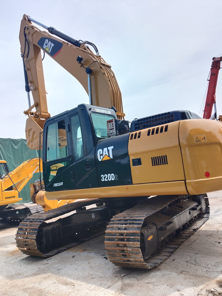 CATERPILLAR 320D2L CAT 320 D2 L WITH C7.1 ENGINE - Pelle sur chenille: photos 1 CATERPILLAR 320D2L CAT 320 D2 L WITH C7.1 ENGINE - Pelle sur chenille: photos 1