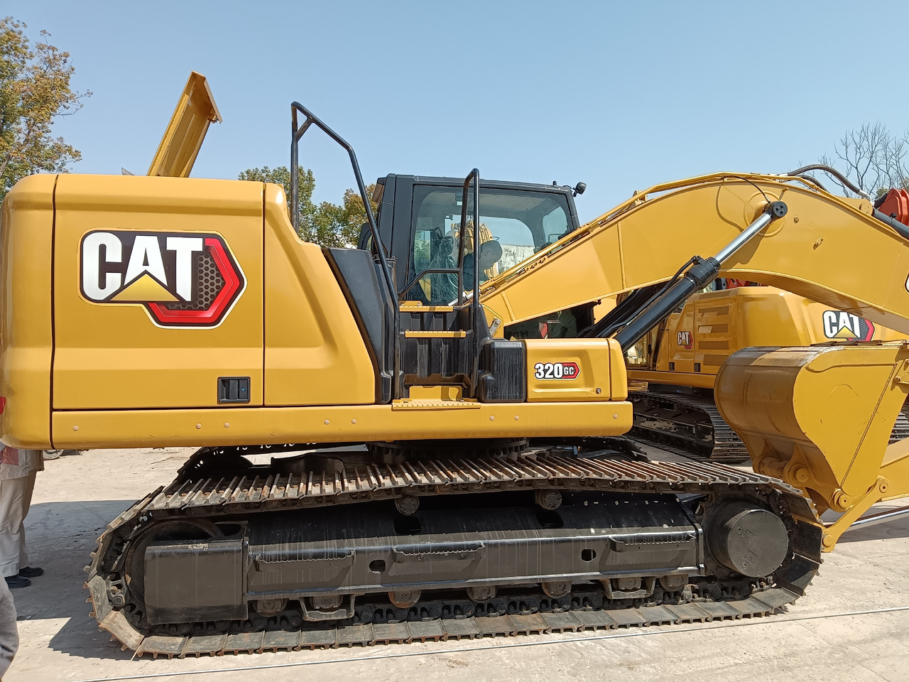 CATERPILLAR 320GC CAT 320 GC - Pelle sur chenille: photos 1 CATERPILLAR 320GC CAT 320 GC - Pelle sur chenille: photos 1
