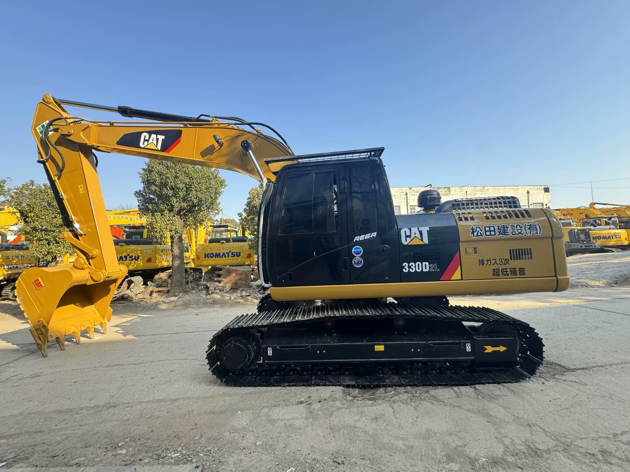 CATERPILLAR 330D2L - Pelle sur chenille: photos 1 CATERPILLAR 330D2L - Pelle sur chenille: photos 1