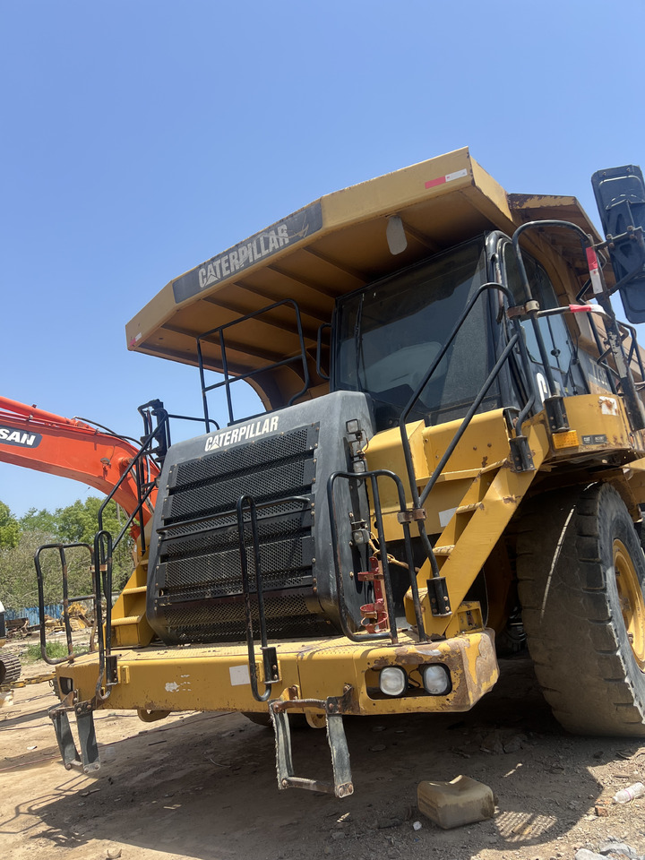 CATERPILLAR 773F CAT MINGING DUMP TRUCK - Tombereau rigide: photos 2 CATERPILLAR 773F CAT MINGING DUMP TRUCK - Tombereau rigide: photos 2