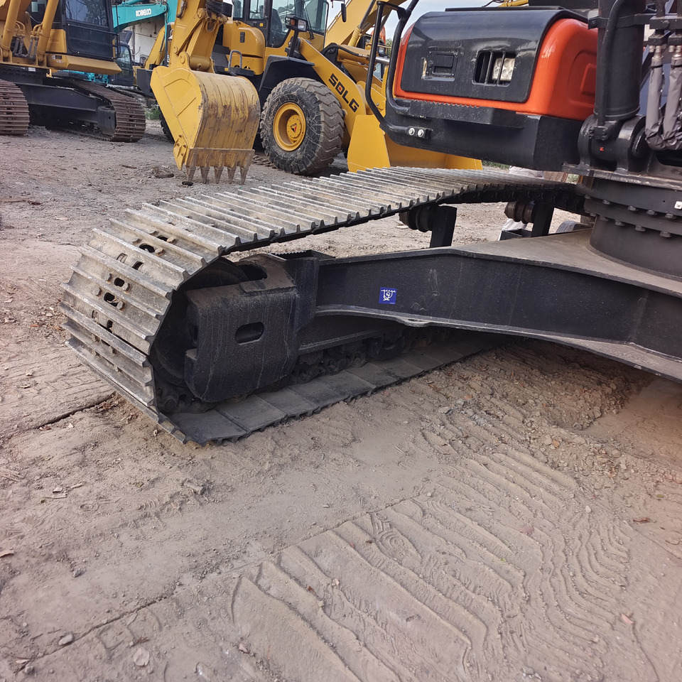 DOOSAN DX300LC-9C DX300LCA - Pelle sur chenille: photos 5 DOOSAN DX300LC-9C DX300LCA - Pelle sur chenille: photos 5