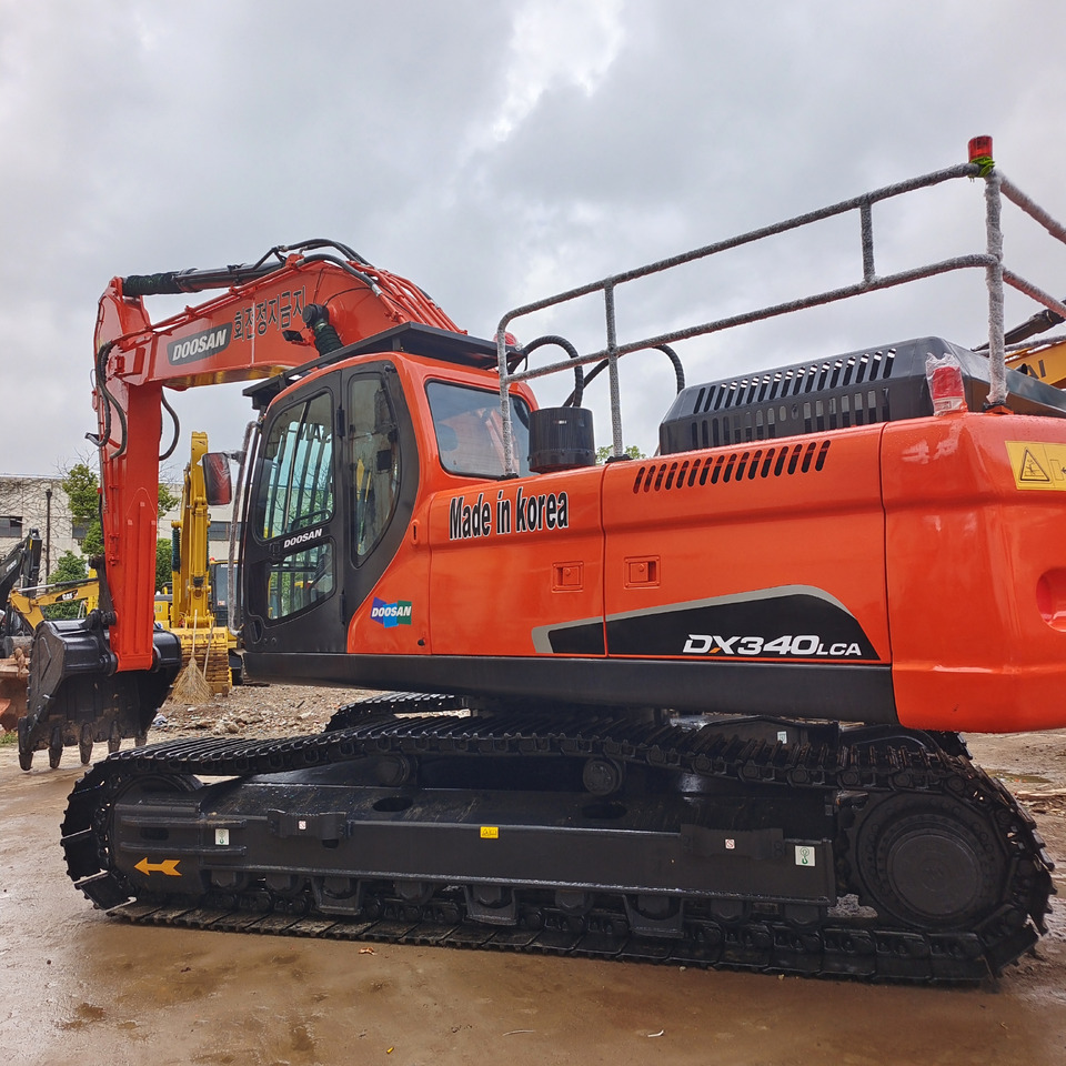 DOOSAN DX340 LCA DX340LC-9C - Pelle sur chenille: photos 1 DOOSAN DX340 LCA DX340LC-9C - Pelle sur chenille: photos 1