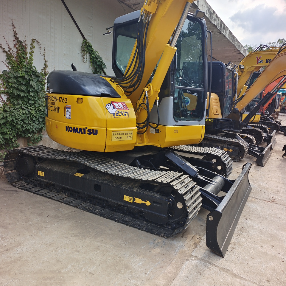 KOMATSU PC 78 US - Mini pelle: photos 2 KOMATSU PC 78 US - Mini pelle: photos 2