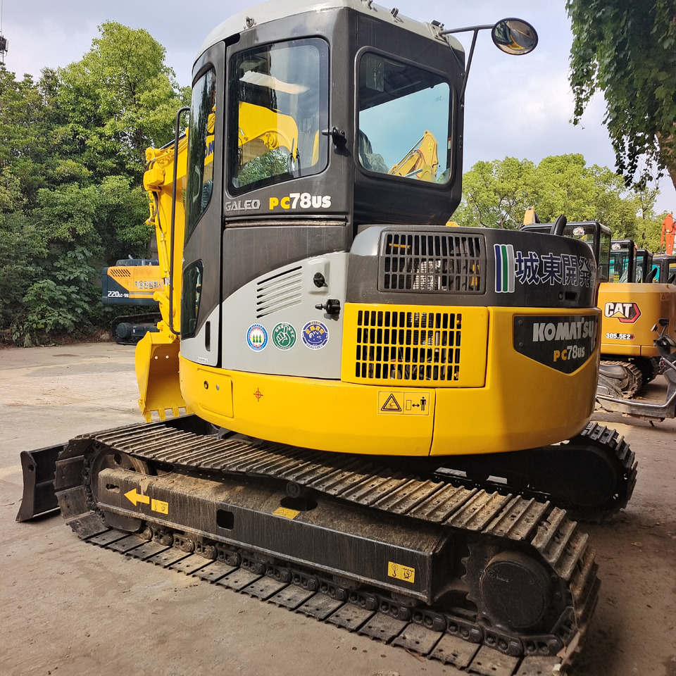 KOMATSU PC 78 US - Mini pelle: photos 1 KOMATSU PC 78 US - Mini pelle: photos 1