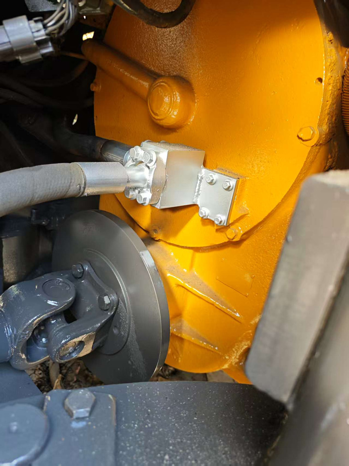 SDLG LG936L WITH DEUTZ ENGINE - Chargeuse sur pneus: photos 4 SDLG LG936L WITH DEUTZ ENGINE - Chargeuse sur pneus: photos 4