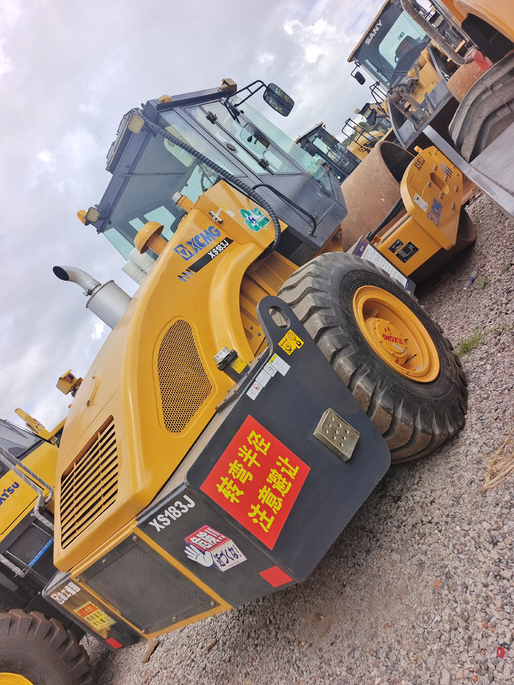 XCMG XS183J - Rouleau compresseur: photos 3 XCMG XS183J - Rouleau compresseur: photos 3