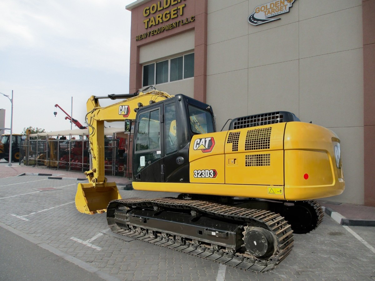 CATERPILLAR 323D3 Hydraulic Excavator - Pelle sur chenille: photos 3 CATERPILLAR 323D3 Hydraulic Excavator - Pelle sur chenille: photos 3