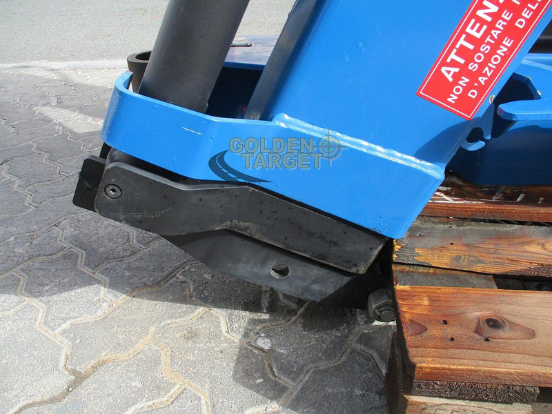 ING BONFIGLIOLI - Grue: photos 5 ING BONFIGLIOLI - Grue: photos 5