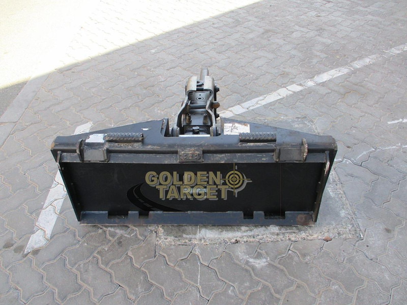 John Deere HB50 - Chargeuse: photos 4 John Deere HB50 - Chargeuse: photos 4