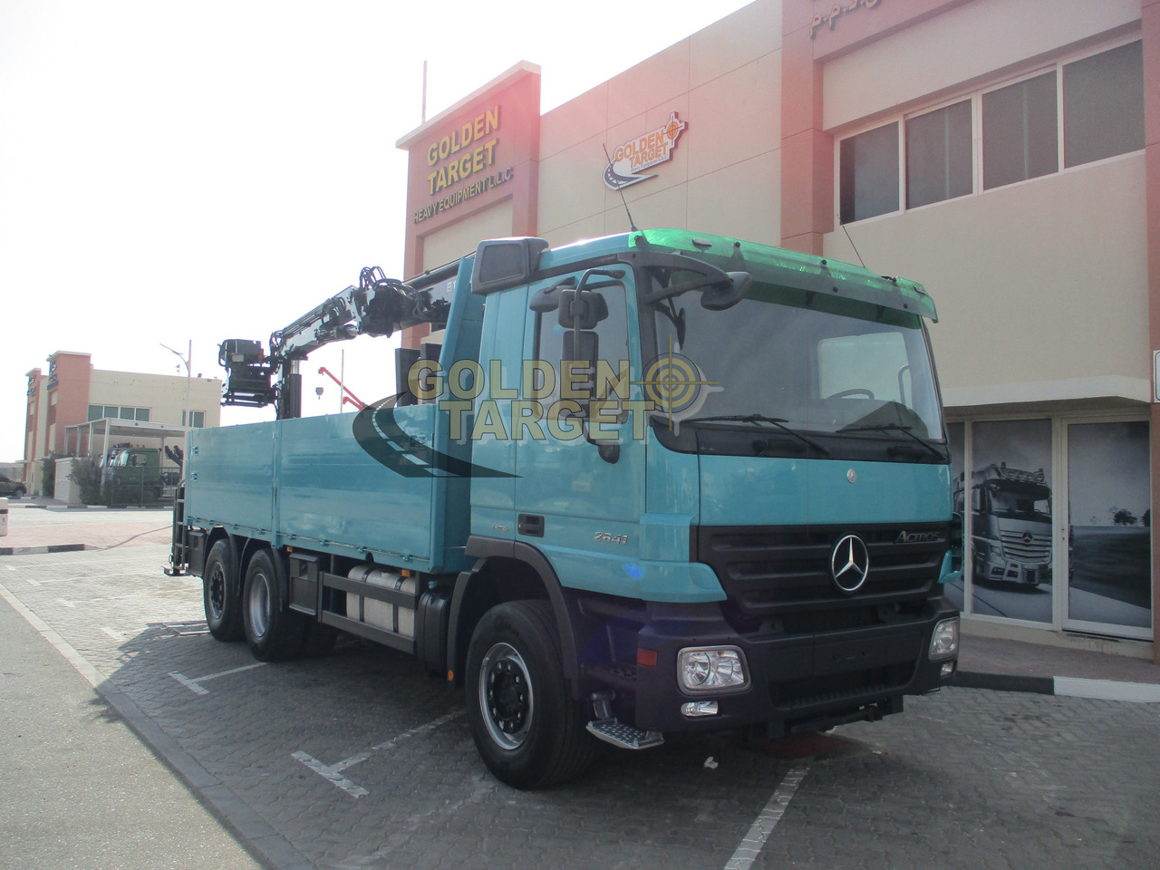 Mercedes-Benz Actros 2641 - Camion plateau, Camion grue: photos 1 Mercedes-Benz Actros 2641 - Camion plateau, Camion grue: photos 1