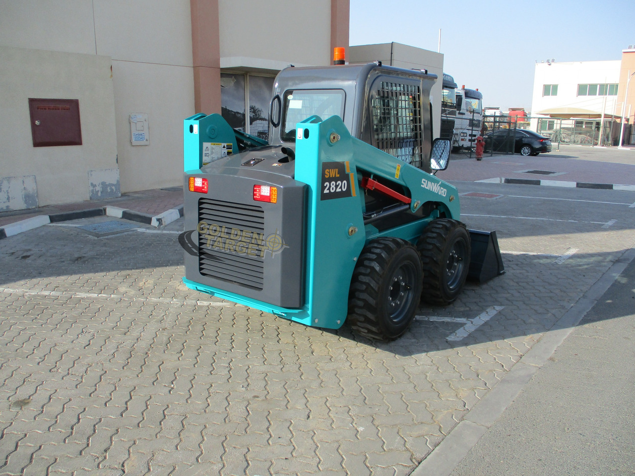 SUNWARD SWL2820 Skid Steer - Mini chargeuse: photos 3 SUNWARD SWL2820 Skid Steer - Mini chargeuse: photos 3
