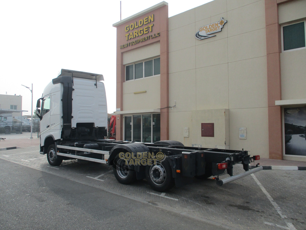 Volvo FH460 6×2 Chassis - Châssis cabine: photos 4 Volvo FH460 6×2 Chassis - Châssis cabine: photos 4